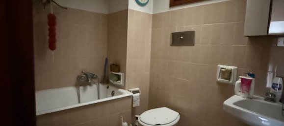 5 bedrooms House in Gremiasco, Italy No. 328935 16