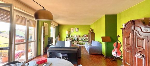 3 rooms Apartment in Novara, Italy No. 298800 4