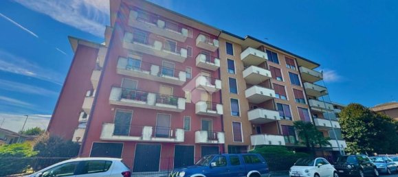 3 rooms Apartment in Novara, Italy No. 298800 20