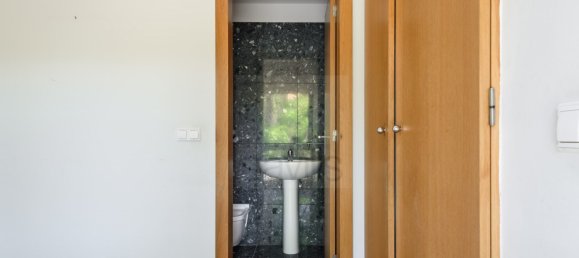 4 Schlafzimmer Wohnung in Porto, Portugal, Nr. 197383 26