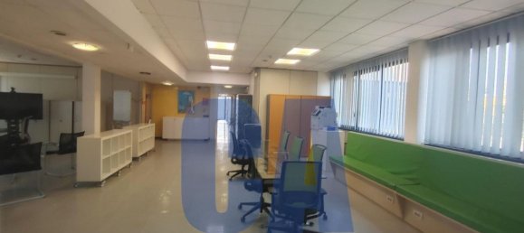  مكتب في Cologno Monzese, Italy 2064متر مربع رقم 124337 6