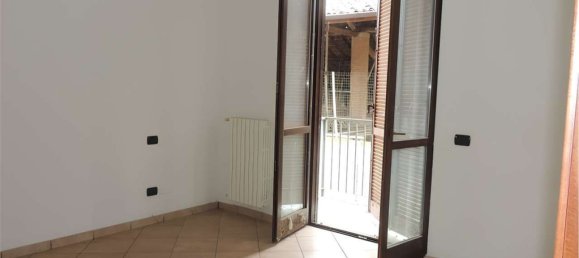 3غرفة شقة في Miradolo Terme, Italy رقم 205727 5