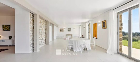 Замки и поместья с 3 спальнями в Феанс, Франция № 295440 7