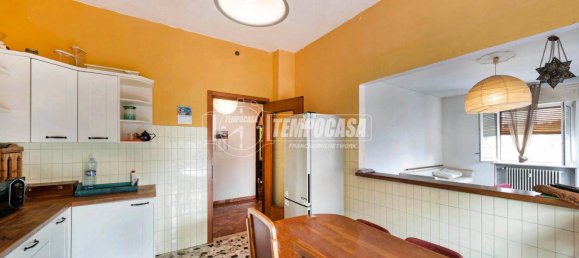 3 bedrooms Apartment in Verona, Italy No. 265277 7