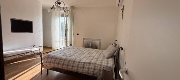 Apartamento de 2 dormitorios en Grottammare, Italy No. 266306 12
