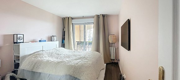 3 Schlafzimmer Doppelhaus in Courbevoie, France, Nr. 128917 11
