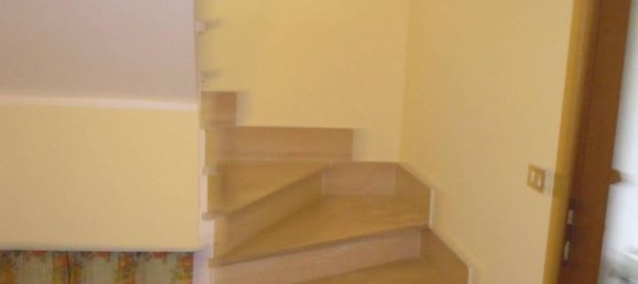 4 rooms House in Montemonaco, Italy No. 151084 12