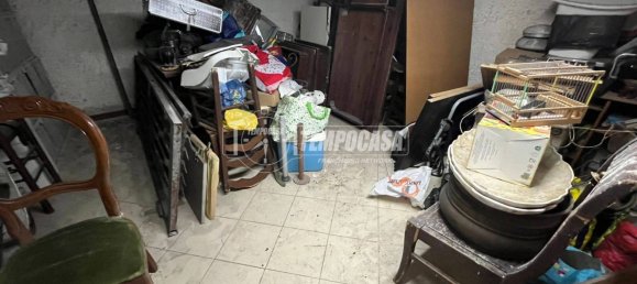 2 rooms Commercial property in Naples, Italy No. 264757 7