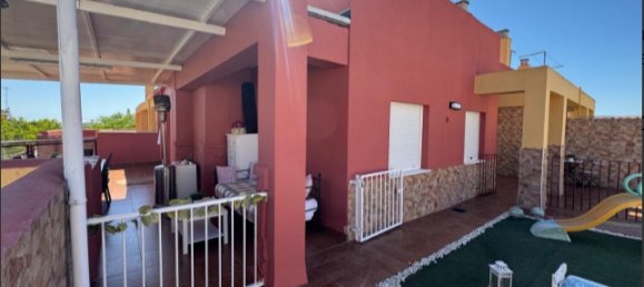 Ático de 3 dormitorios en Sanlúcar de Barrameda, Spain No. 134050 4