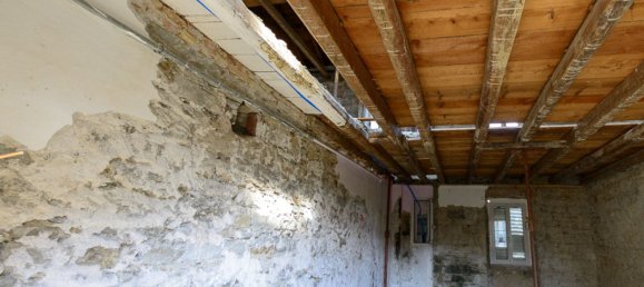 2 Schlafzimmer Haus in Trieste, Italy, Nr. 210090 8