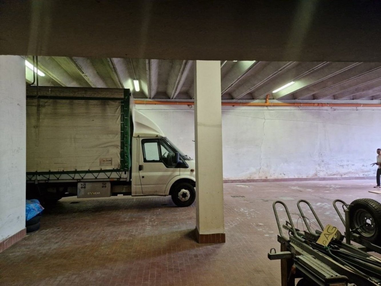  عقار تجاري في Asti, Italy 350متر مربع رقم 317436