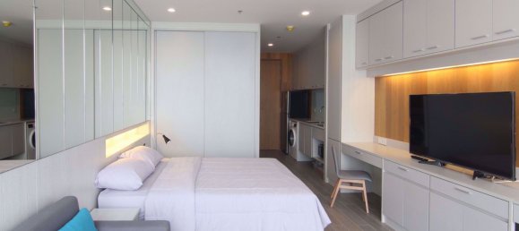 Студия в кондо  в Банг Рак, Таиланд № 10430 3