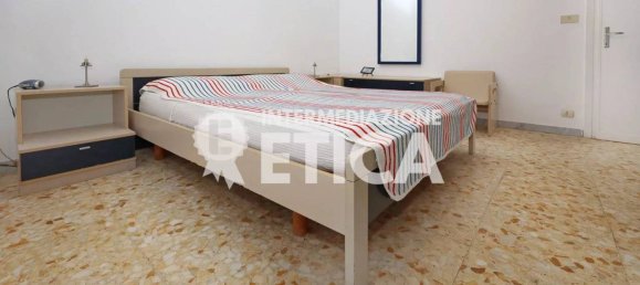 2 Schlafzimmer Penthouse in Pomezia, Italy, Nr. 273879 29