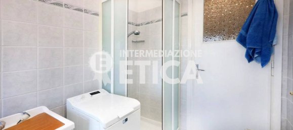 2 Schlafzimmer Penthouse in Pomezia, Italy, Nr. 273879 27