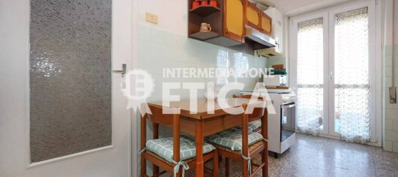 2 Schlafzimmer Penthouse in Pomezia, Italy, Nr. 273879 17