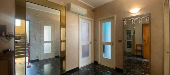 3 bedrooms Apartment in Turin, Italy No. 350197 13