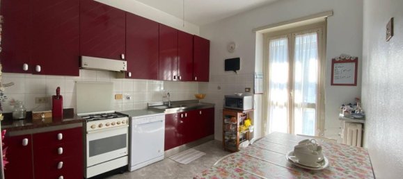 3 bedrooms Apartment in Turin, Italy No. 350197 16