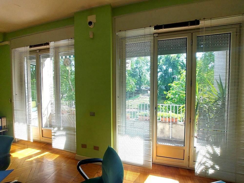 4 rooms Apartment in Milan, Italy No. 247851