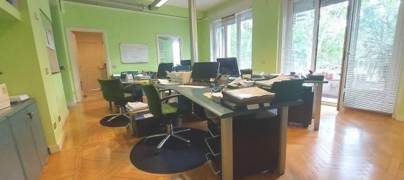 4 rooms Apartment in Milan, Italy No. 247851 8