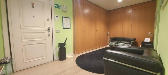 4 rooms Apartment in Milan, Italy No. 247851 3
