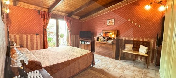 5 rooms Duplex in Giugliano in Campania, Italy No. 29389 27