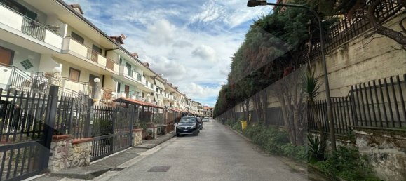 5 rooms Duplex in Giugliano in Campania, Italy No. 29389 2