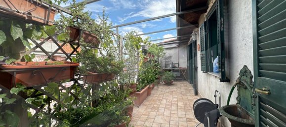 5 rooms Duplex in Giugliano in Campania, Italy No. 29389 5