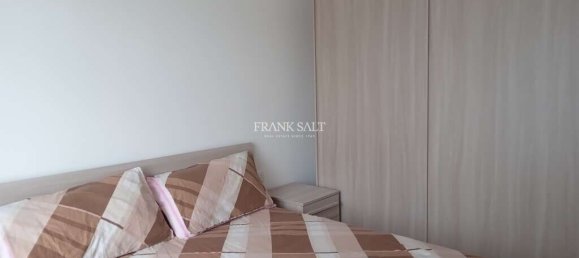 3 chambres Appartement à Victoria, Malta No. 6009 24