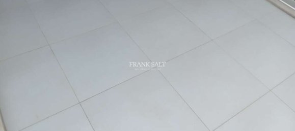 3 chambres Appartement à Victoria, Malta No. 6009 19