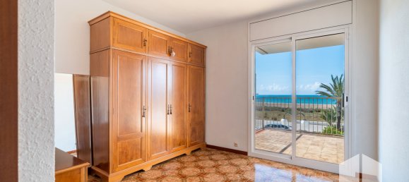 Квартира с 3 спальнями в Кастельдефельс, Испания № 174375 10