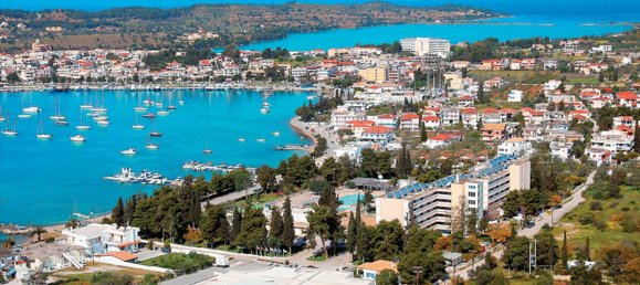 4 bedrooms Villa in Argolis, Greece No. 7542 14