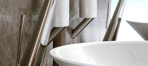 3 bedrooms Apartment in Mantua, Italy No. 381840 2