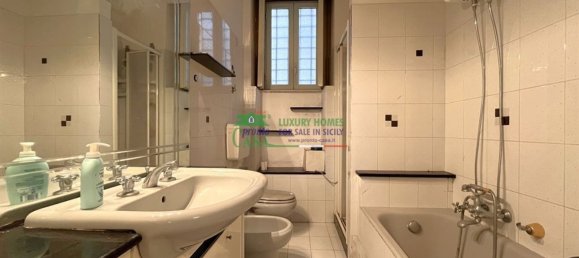 5 rooms House in Modica, Italy No. 45968 19