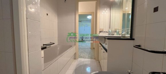 5 rooms House in Modica, Italy No. 45968 21