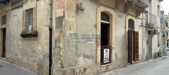 5 rooms House in Modica, Italy No. 45968 7