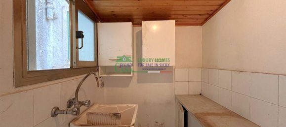 5 rooms House in Modica, Italy No. 45968 25