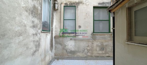 5 rooms House in Modica, Italy No. 45968 26