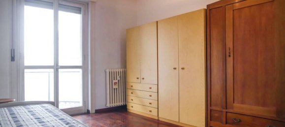 1 bedroom Apartment in Milan, Italy No. 351641 9