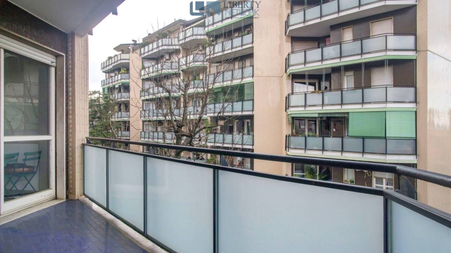 1 bedroom Apartment in Milan, Italy No. 351641