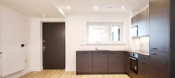 1 bedroom Apartment in London, United Kingdom No. 11663 2