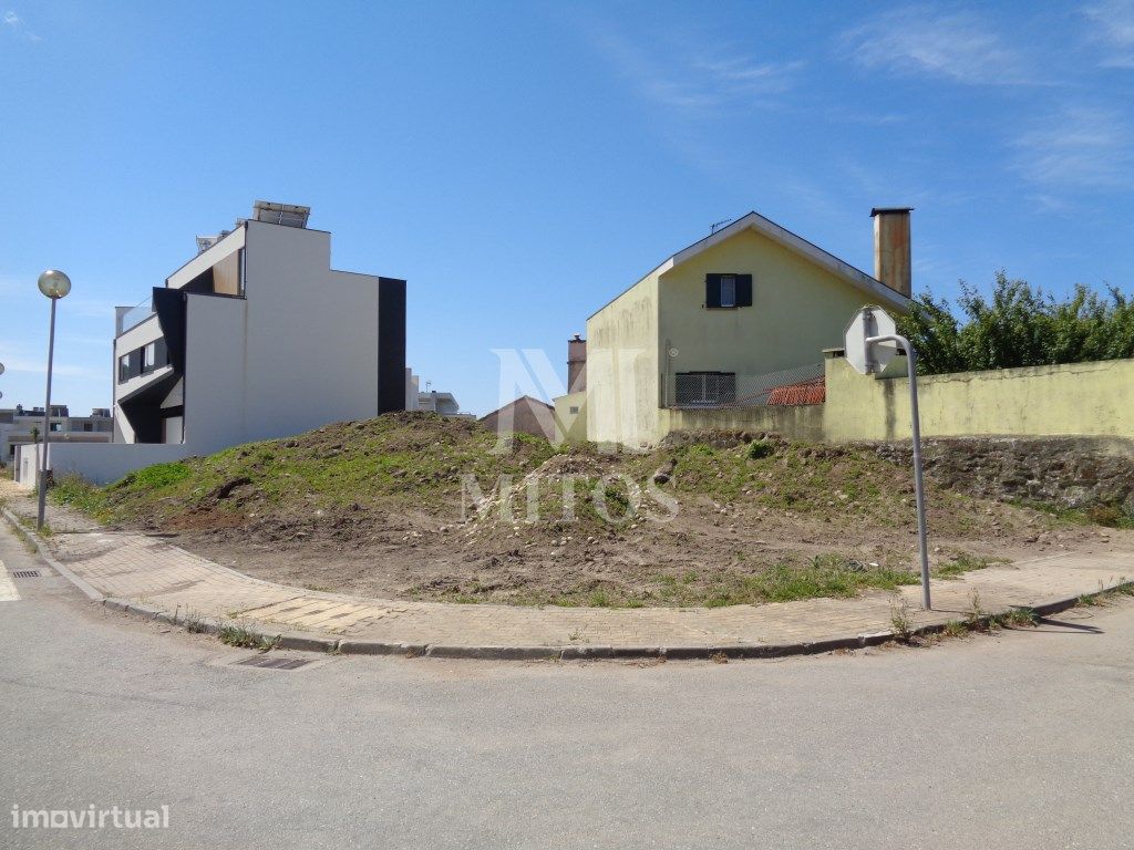  قطعة أرض في Viana do Castelo, Portugal 369متر مربع رقم 81399