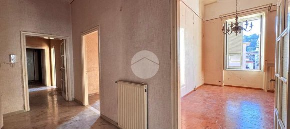 3 bedrooms Apartment in Naples, Italy No. 62795 16