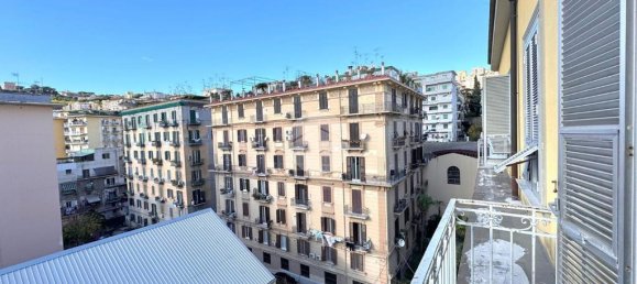 3 bedrooms Apartment in Naples, Italy No. 62795 21
