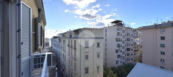 3 bedrooms Apartment in Naples, Italy No. 62795 22