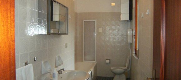 6 rooms Apartment in Chianciano Terme, Italy No. 136346 23