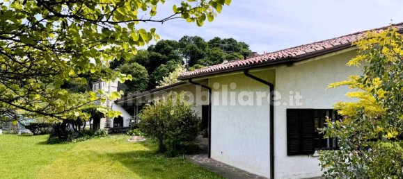 3 bedrooms Villa in Serle, Italy No. 295935 2