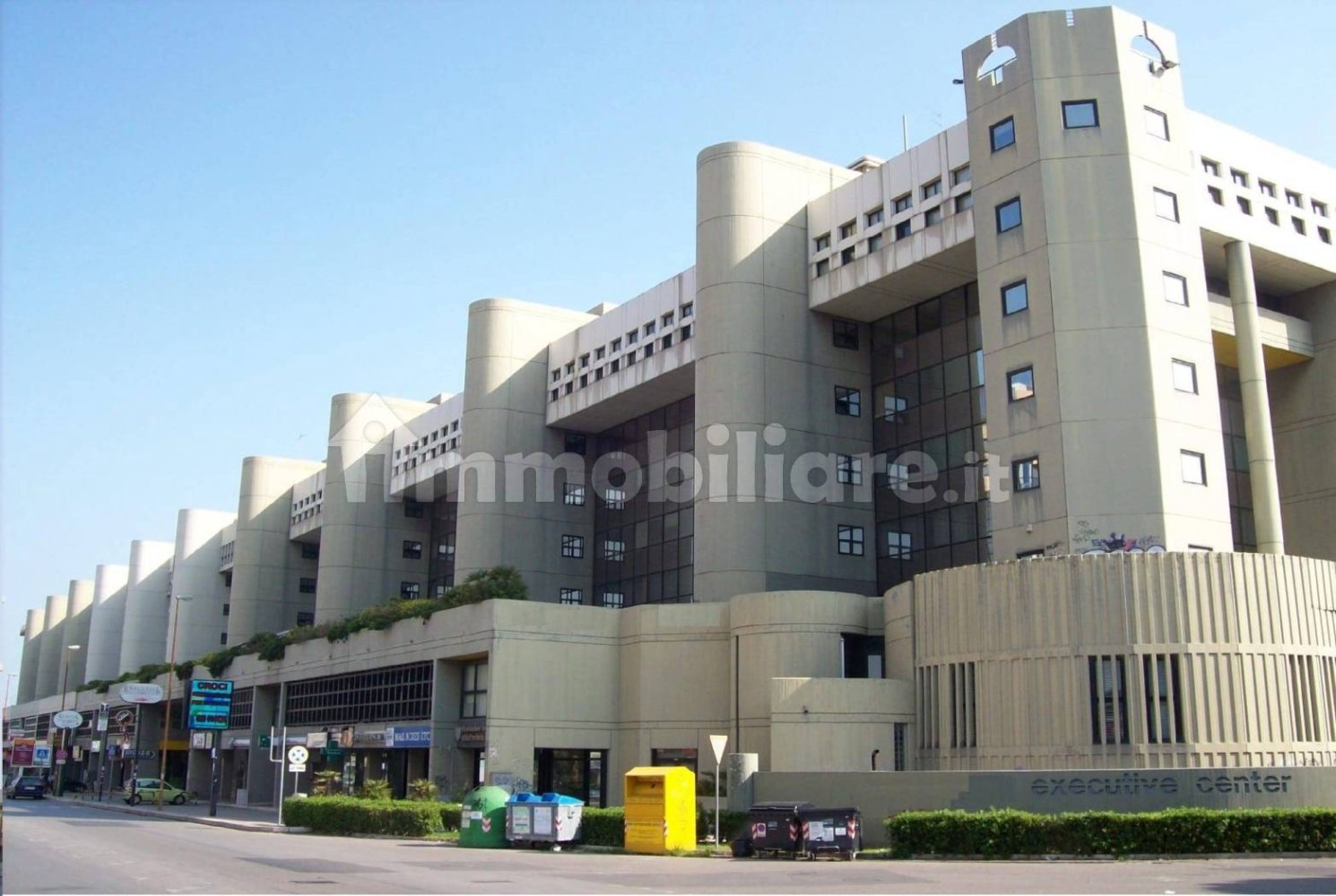 12m² Parking in Bari, Italy No. 59886