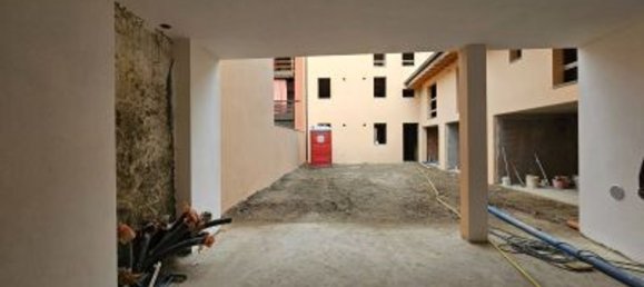 2-salle Appartement à Paladina, Italy No. 8759 37