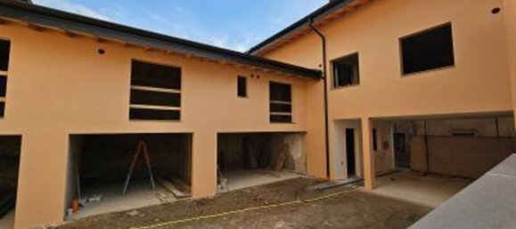 2-salle Appartement à Paladina, Italy No. 8759 34