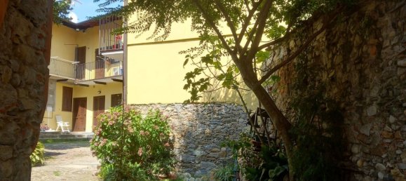 Duplex de 2 divisões em Somma Lombardo, Italy N.º 176024 10